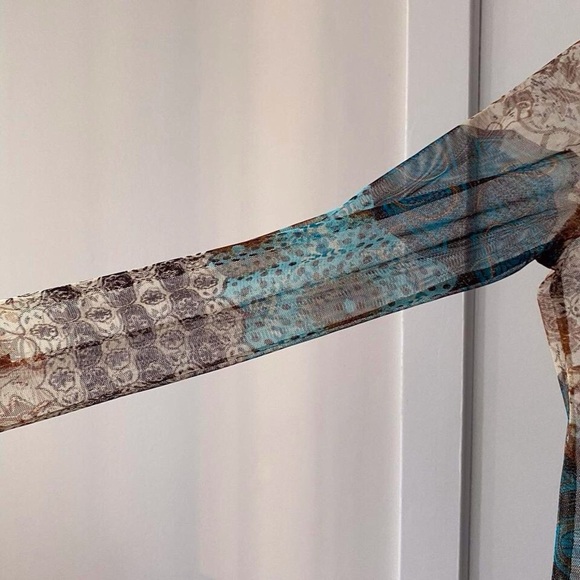 Y2K Sheer Blue Floral Blouse (S) - Picture 6 of 7